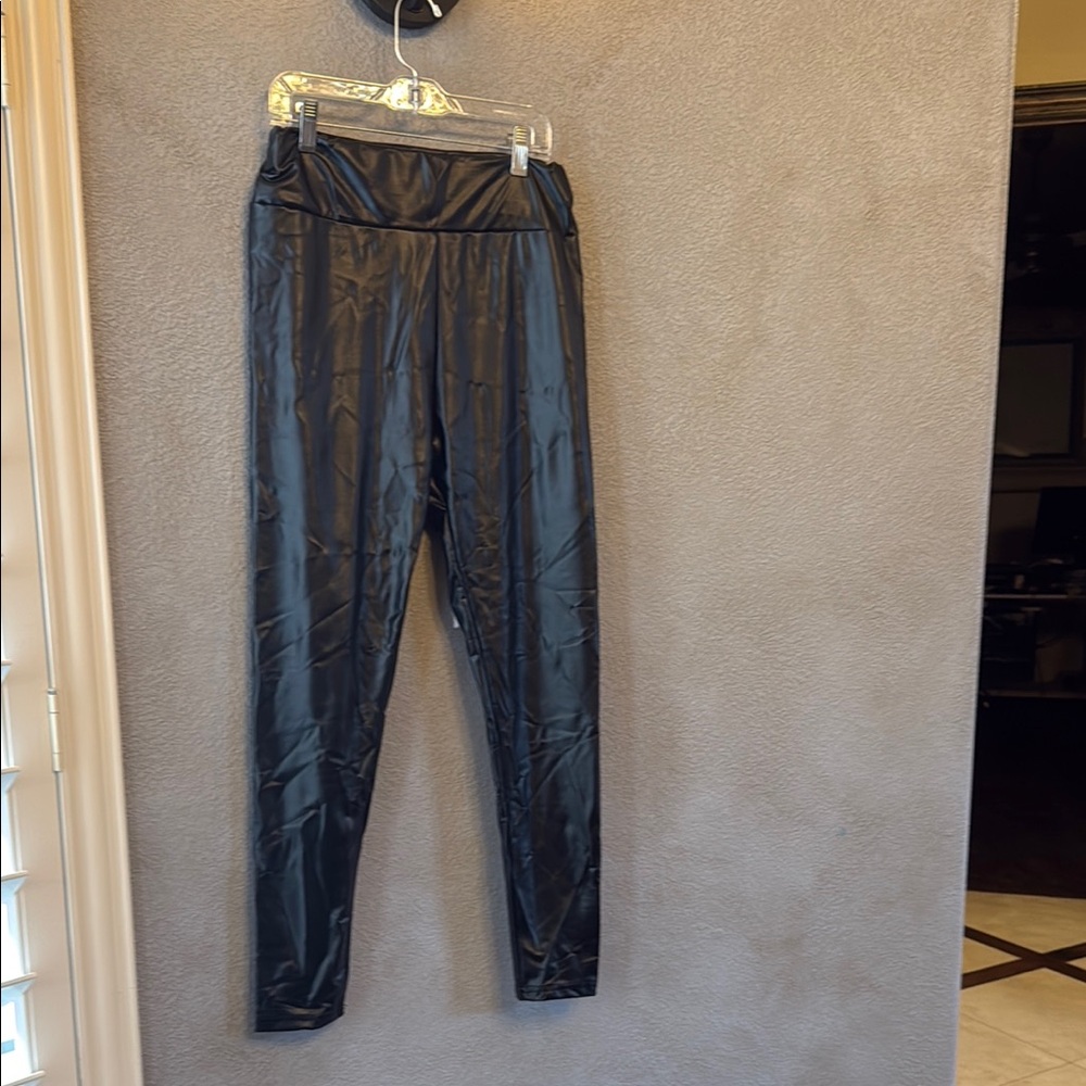 Cupshe Black Vegan Leather Leggings